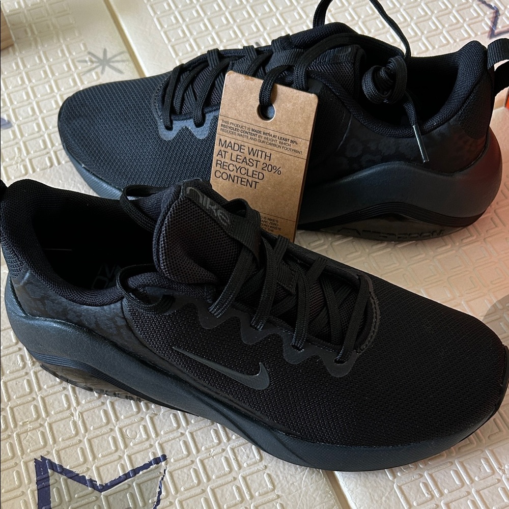 Nike Women’s Black Athletic Shoes